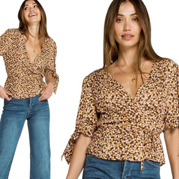 Charlie Holiday Sofia Wrap Blouse in Isla Floral Print Size US 6 Flower - Picture 1 of 9